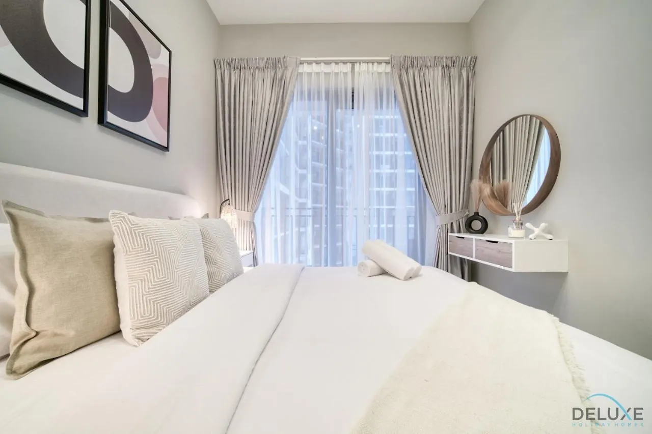 Exclusive Offer Delightful 1Br With Pool Views By Deluxe Holiday Homes Dubai Apartment
